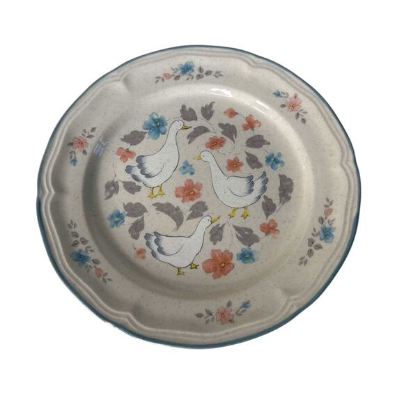 Vintage 1988 Country Classics Dinnerware Set Goose Floral 3pc Plates and Bowl - Picture 5 of 12
